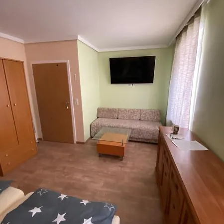 Ratuszowa * シュツァブノ・ズドルイ