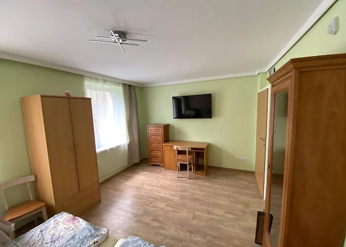 Ratuszowa 스자브노-즈드로이